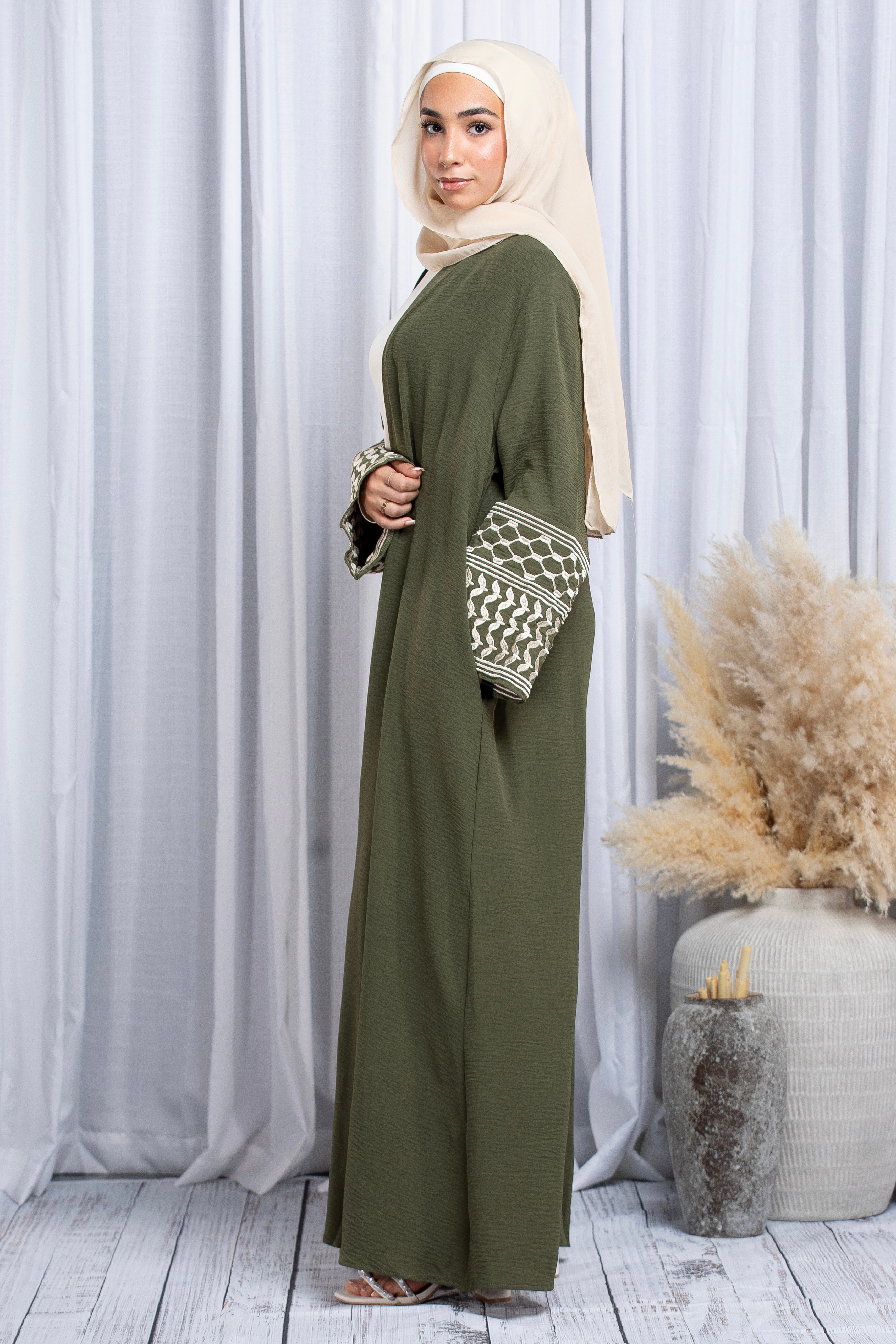 Kiffiyeh Abaya - Olive