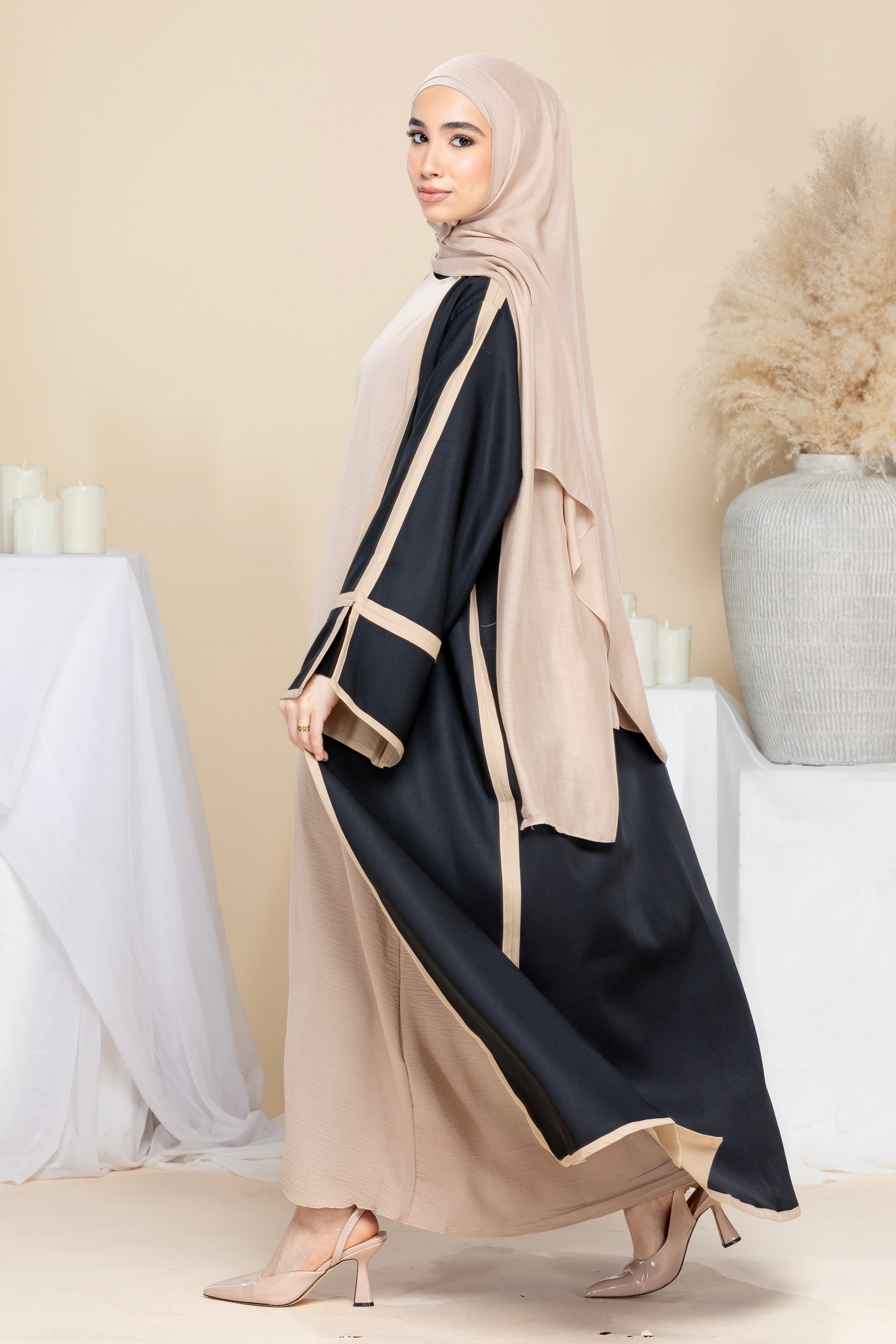 Zena Two Tone Abaya Set - Black/Beige