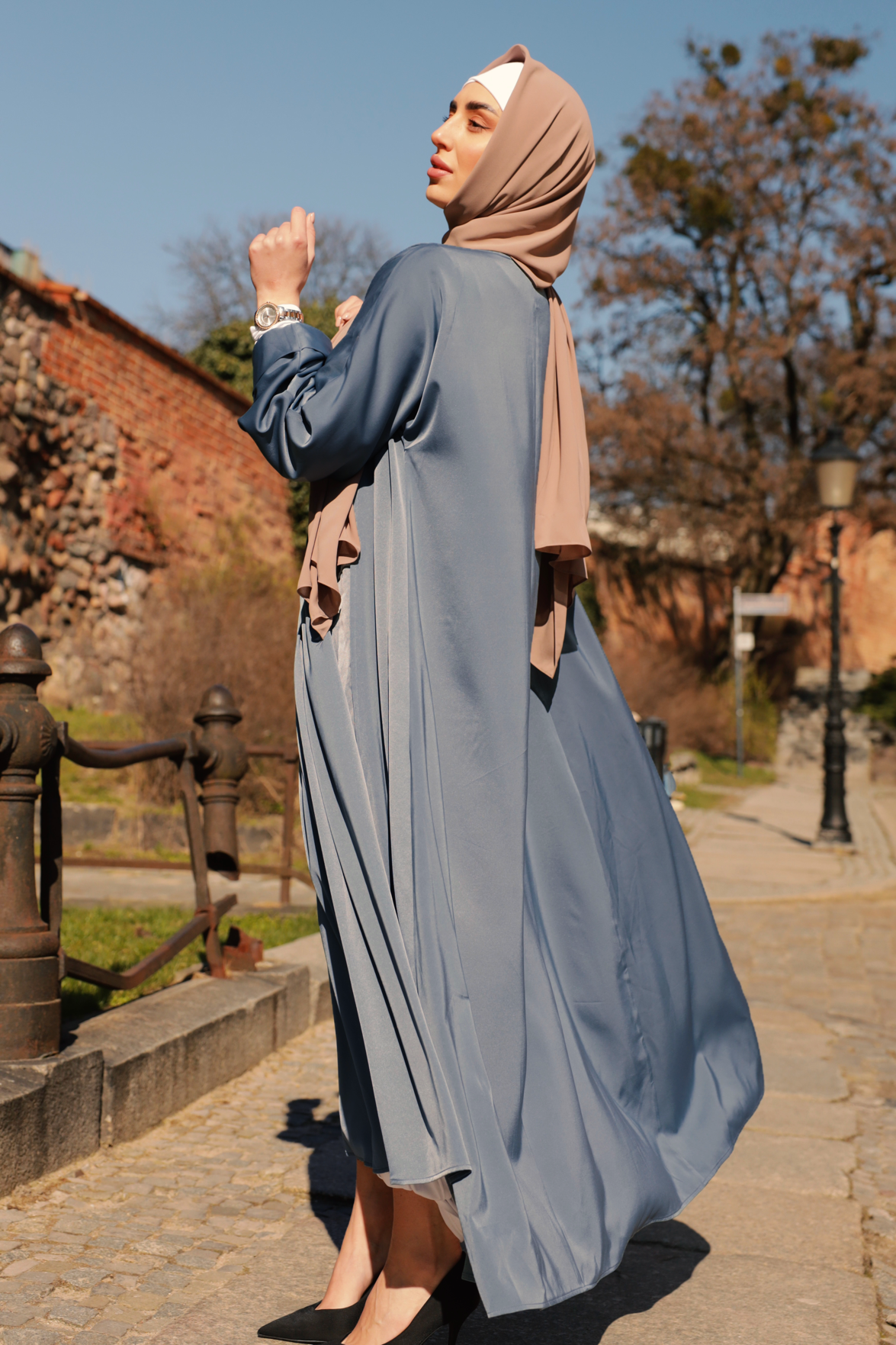 Salma Tiered Abaya Set- Cool Blue