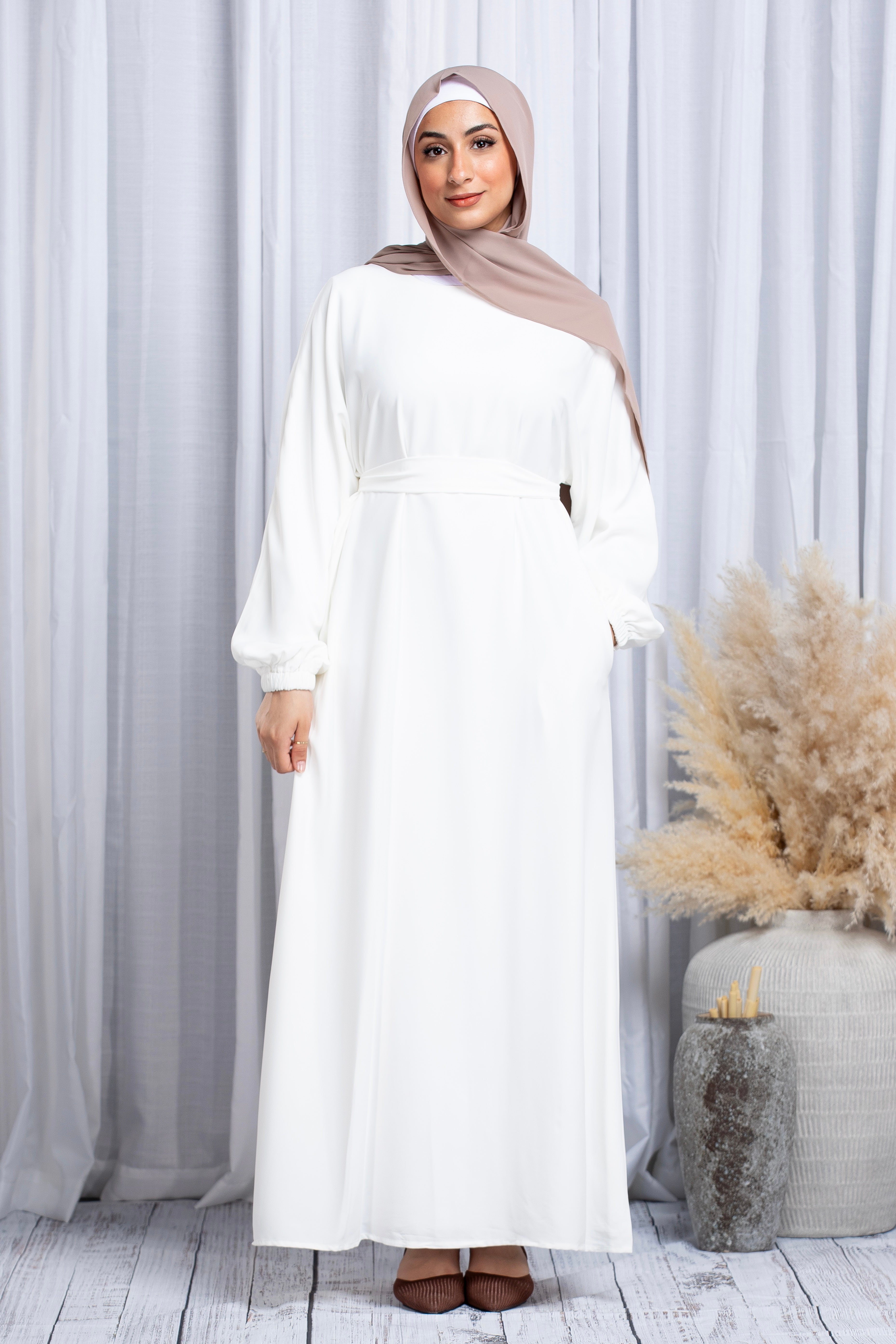 Najma Plain Abaya (Elastic Cuffs) - White