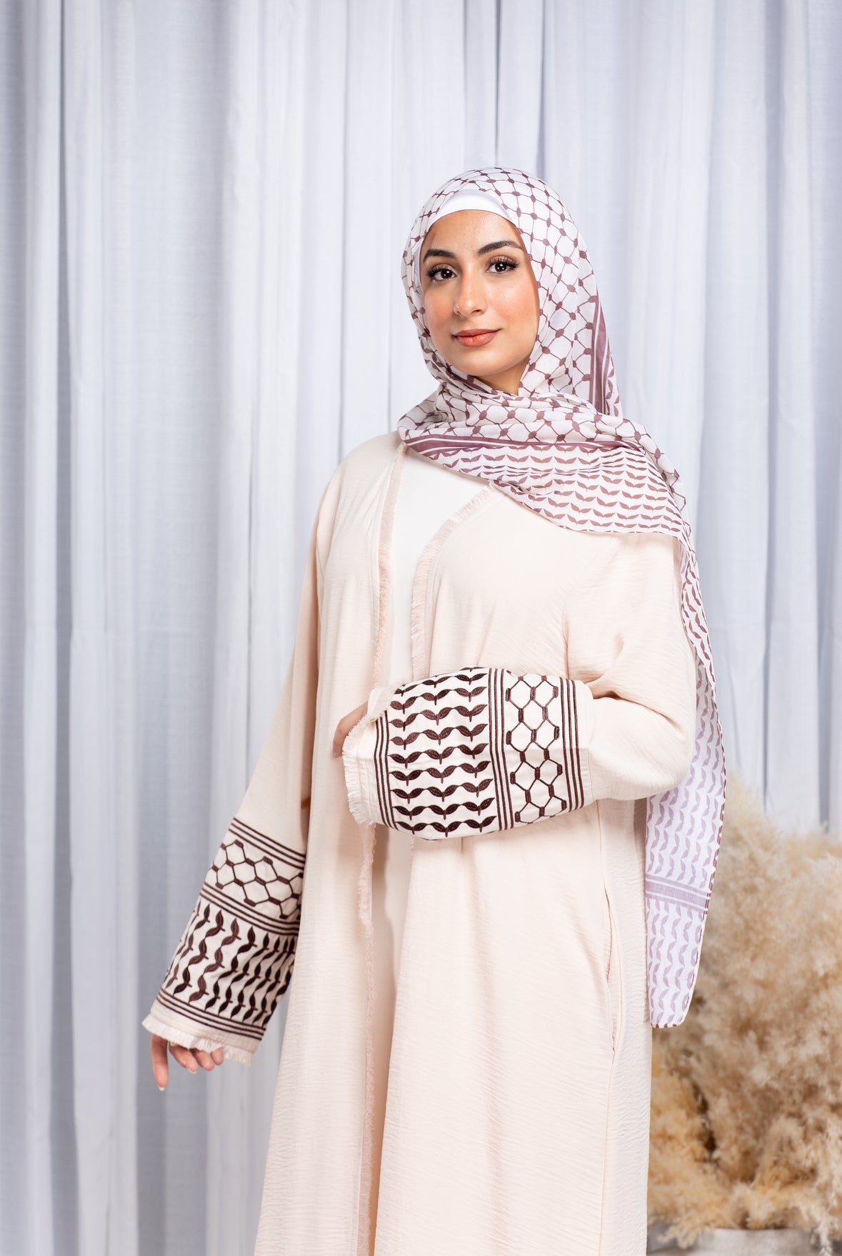 Kiffiyeh Abaya - Beige