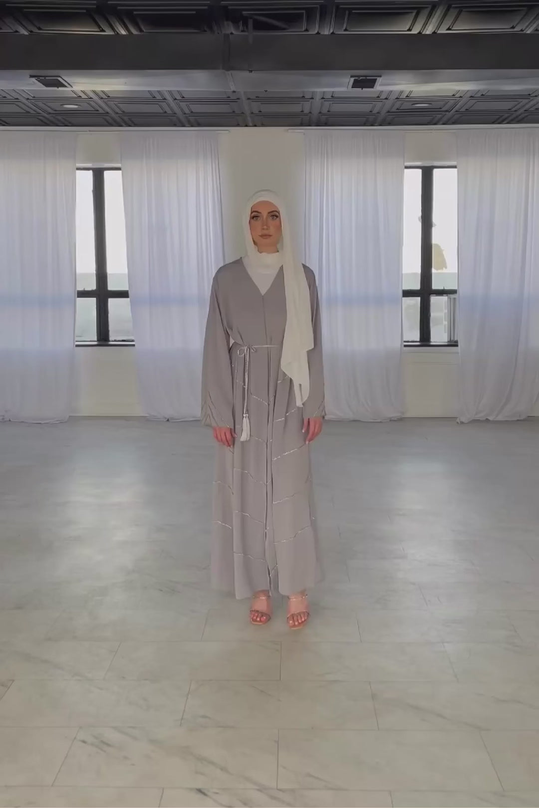 Amira Studded Abaya - Dove Grey