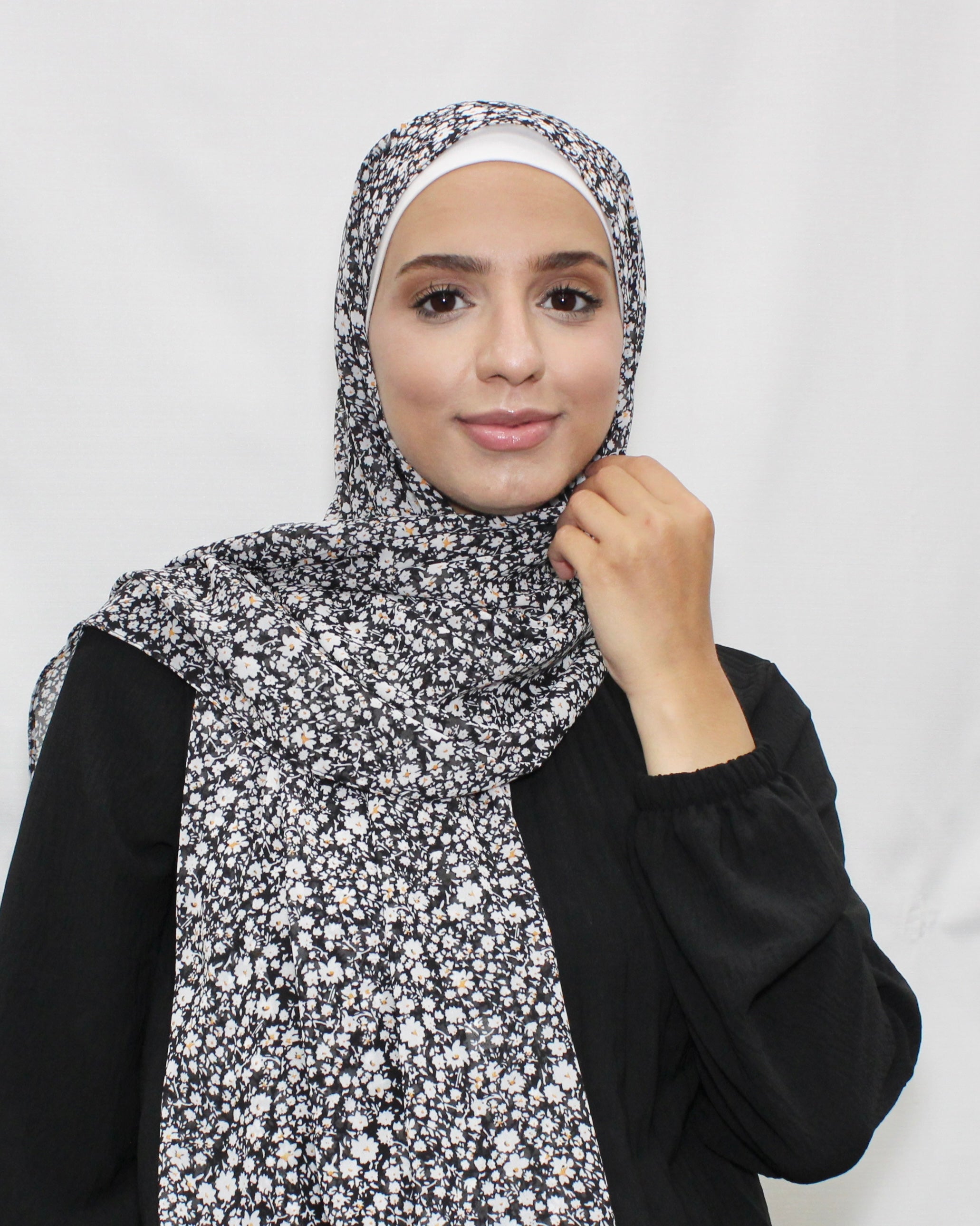 Elegant Asteraceae Chiffon Hijab - Modern Abayati